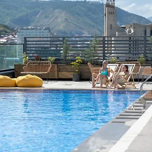 Royal Tulip & Casino, Hotel